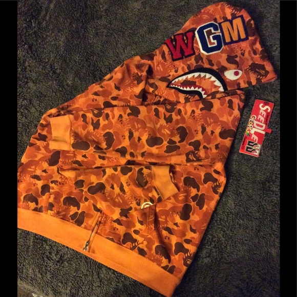 Bape - Picture 3 of 5